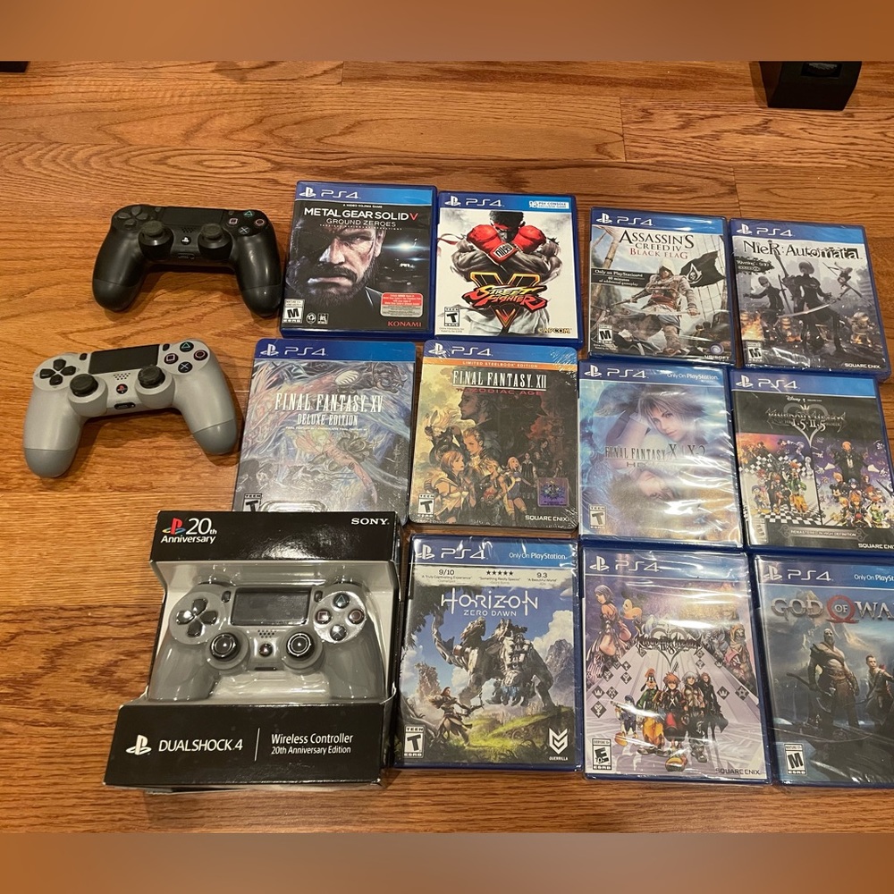 PS4 & Nintendo Items! Please take a look!
